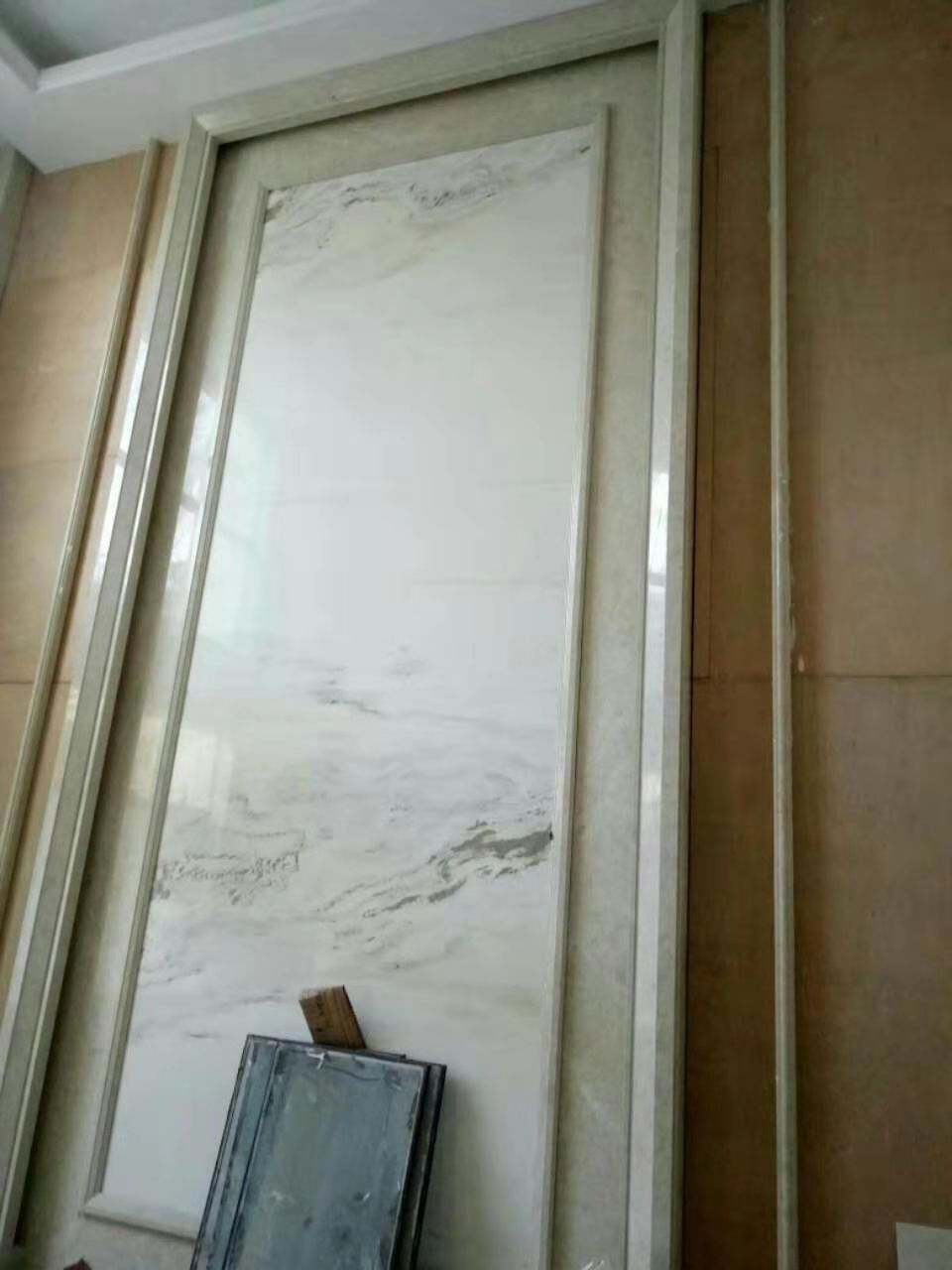 中式窗套線+山水畫(huà)